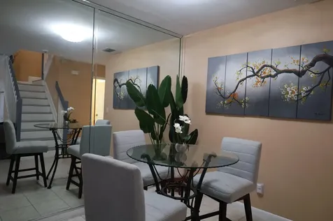 881 Nw 208th Drive Pembroke Pines FL 33029