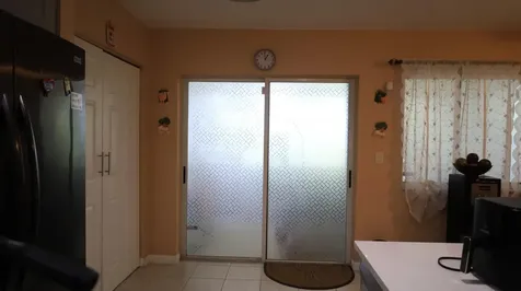 881 Nw 208th Drive Pembroke Pines FL 33029