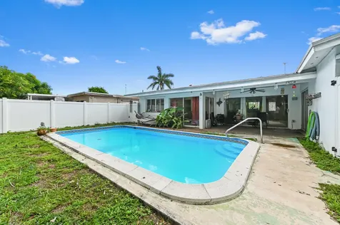 6745 Camelia Drive Miramar FL 33023