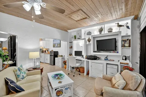 113 Ramblewood Circle Royal Palm Beach FL 33411