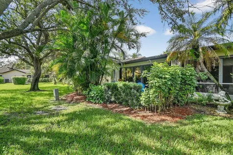 113 Ramblewood Circle Royal Palm Beach FL 33411