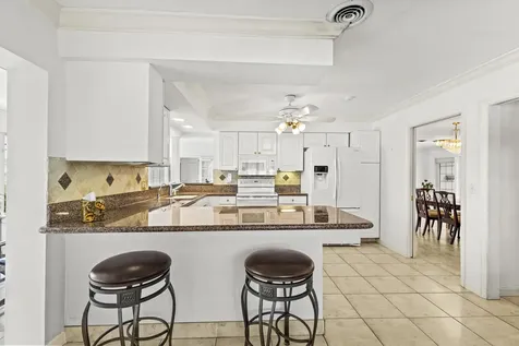 2741 Ne 8th Court Pompano Beach FL 33062