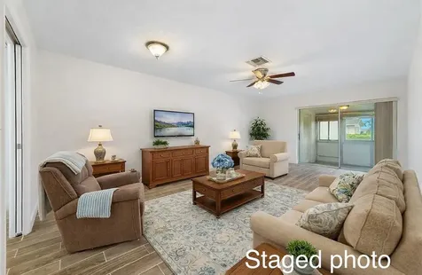 2567 Dudley Drive W West Palm Beach FL 33415