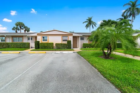 2567 Dudley Drive W West Palm Beach FL 33415