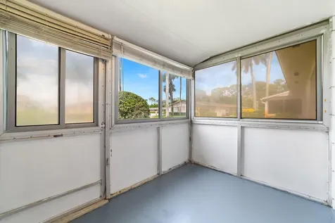 2567 Dudley Drive W West Palm Beach FL 33415