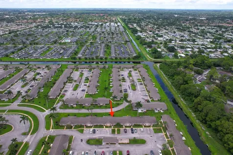 2567 Dudley Drive W West Palm Beach FL 33415