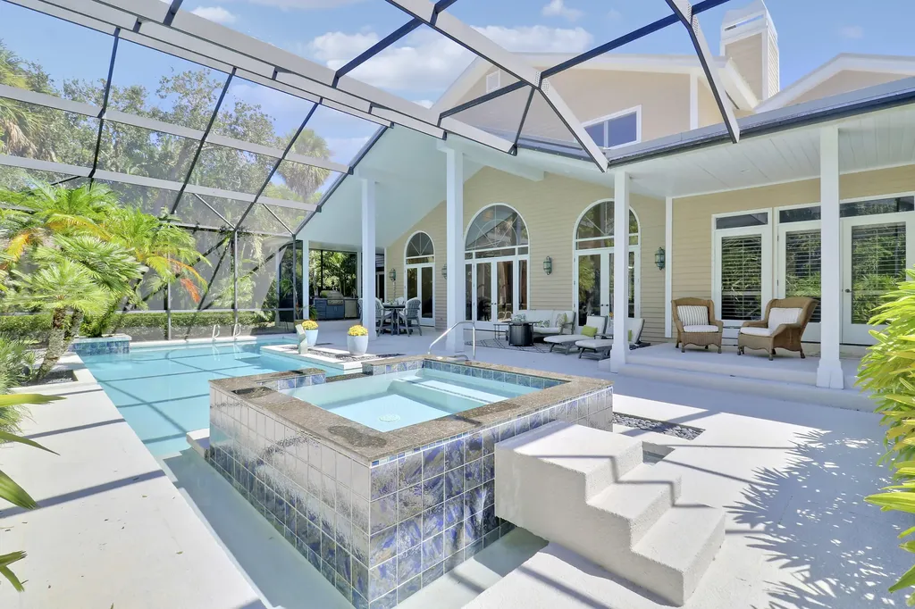 471 N Arrowhead Trail Indian River Shores FL 32963