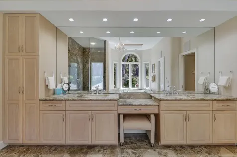 471 N Arrowhead Trail Indian River Shores FL 32963
