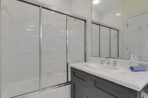 471 N Arrowhead Trail Indian River Shores FL 32963