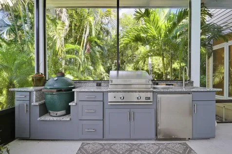 471 N Arrowhead Trail Indian River Shores FL 32963