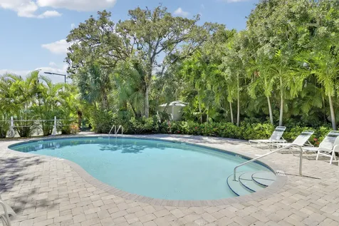 471 N Arrowhead Trail Indian River Shores FL 32963
