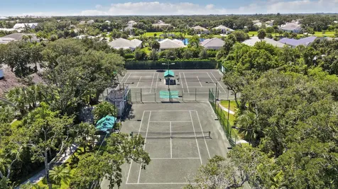 471 N Arrowhead Trail Indian River Shores FL 32963