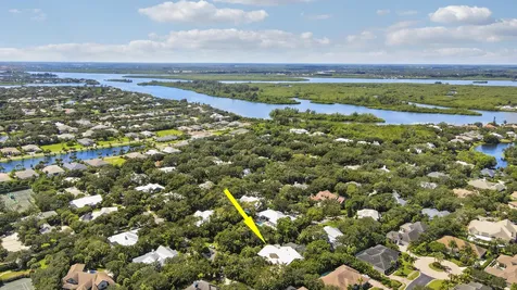 471 N Arrowhead Trail Indian River Shores FL 32963