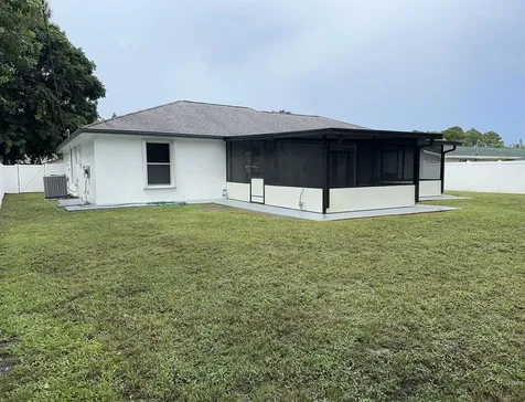 248 Se Fallon Drive Port Saint Lucie FL 34983