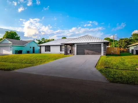 431 Se Volkerts Terrace Port Saint Lucie FL 34983