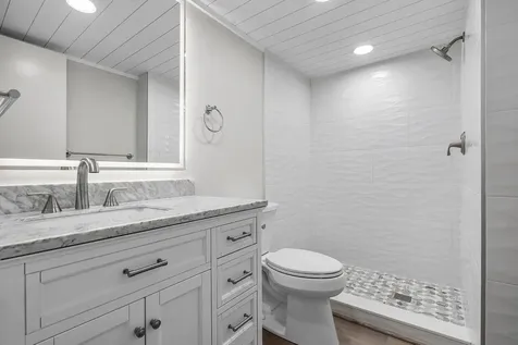 2601 NE 3rd Court Boynton Beach FL 33435