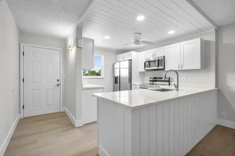 2601 NE 3rd Court Boynton Beach FL 33435