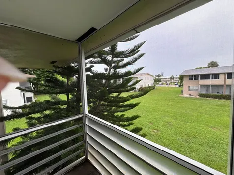 144 Norwich F West Palm Beach FL 33417