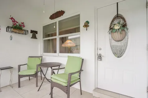 2100 Ne 38th Street Lighthouse Point FL 33064