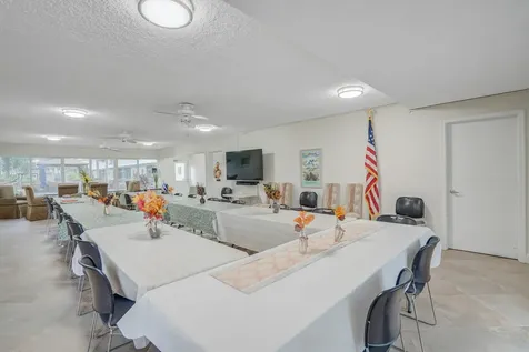 2100 Ne 38th Street Lighthouse Point FL 33064