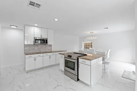 16454 Sw 103rd Lane Miami FL 33196