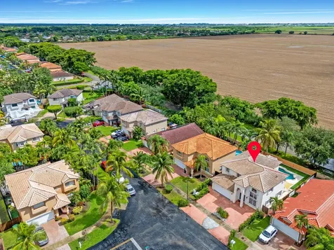 16454 Sw 103rd Lane Miami FL 33196