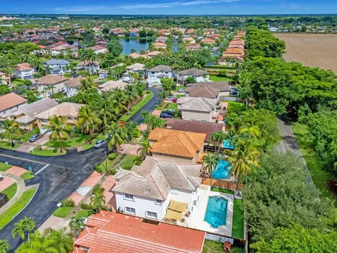 16454 Sw 103rd Lane Miami FL 33196