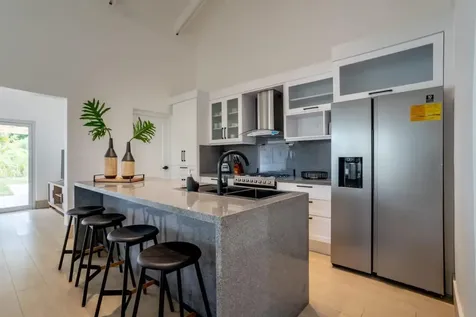 37 00 Casa De Campo DR 22000