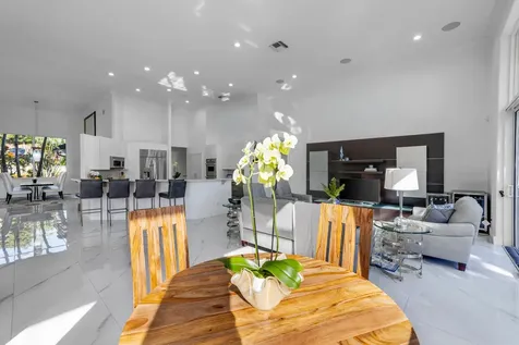 10575 Stonebridge Boulevard Boca Raton FL 33498
