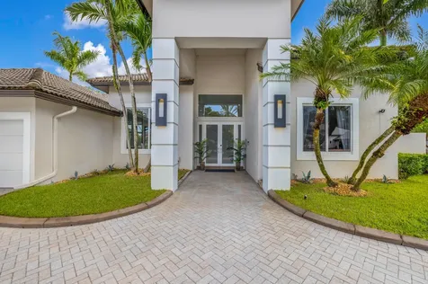 10575 Stonebridge Boulevard Boca Raton FL 33498
