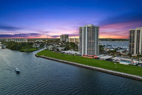 123 Lakeshore Drive North Palm Beach FL 33408