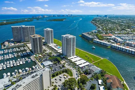 123 Lakeshore Drive North Palm Beach FL 33408