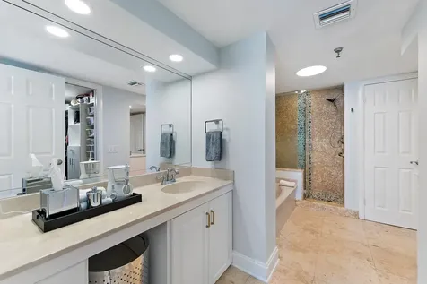 123 Lakeshore Drive North Palm Beach FL 33408