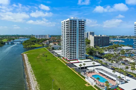 123 Lakeshore Drive North Palm Beach FL 33408