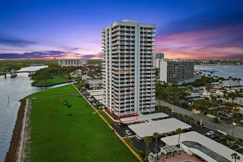 123 Lakeshore Drive North Palm Beach FL 33408