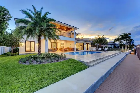 3205 Beacon Street Pompano Beach FL 33062