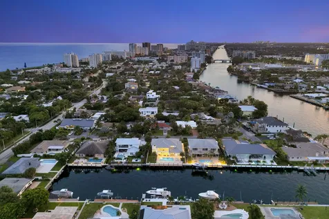 3205 Beacon Street Pompano Beach FL 33062