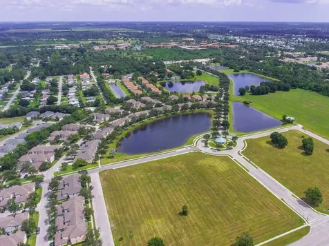 1598 78th Avenue Vero Beach FL 32966