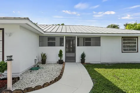 1915 Eucalyptus Avenue Fort Pierce FL 34949