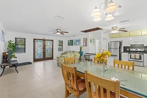 1915 Eucalyptus Avenue Fort Pierce FL 34949