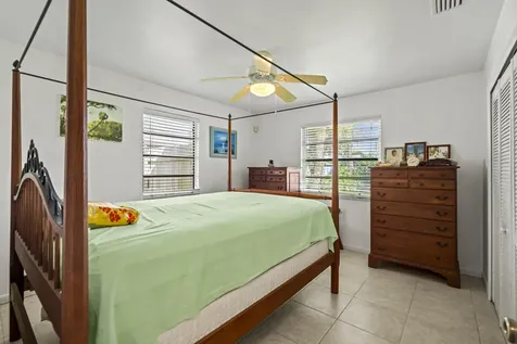 1915 Eucalyptus Avenue Fort Pierce FL 34949