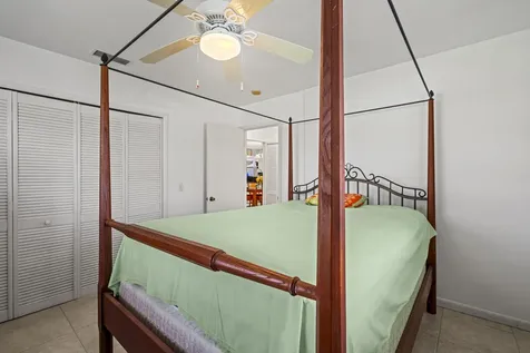 1915 Eucalyptus Avenue Fort Pierce FL 34949