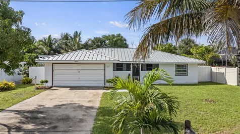 1915 Eucalyptus Avenue Fort Pierce FL 34949