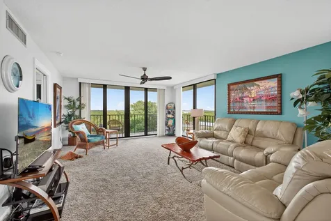 5059 N Highway A1a Hutchinson Island FL 34949