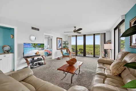 5059 N Highway A1a Hutchinson Island FL 34949