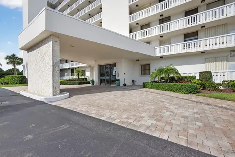 5059 N Highway A1a Hutchinson Island FL 34949