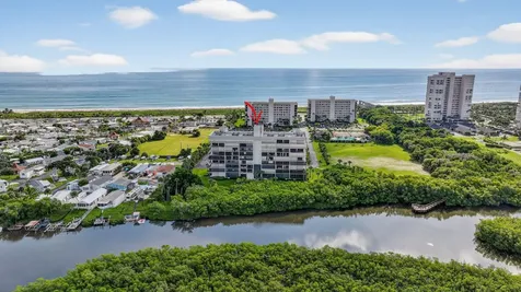5059 N Highway A1a Hutchinson Island FL 34949