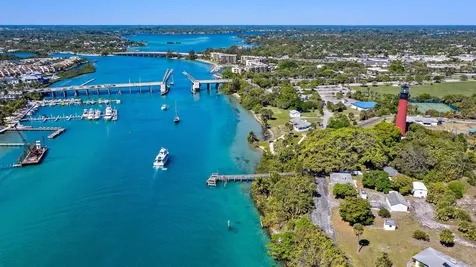 400 S Us Highway 1 Jupiter FL 33477