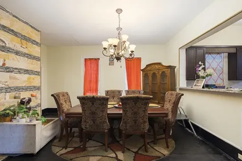 618 W Washington Street Quincy FL 32351