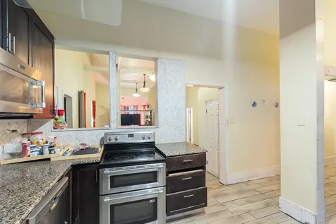 618 W Washington Street Quincy FL 32351